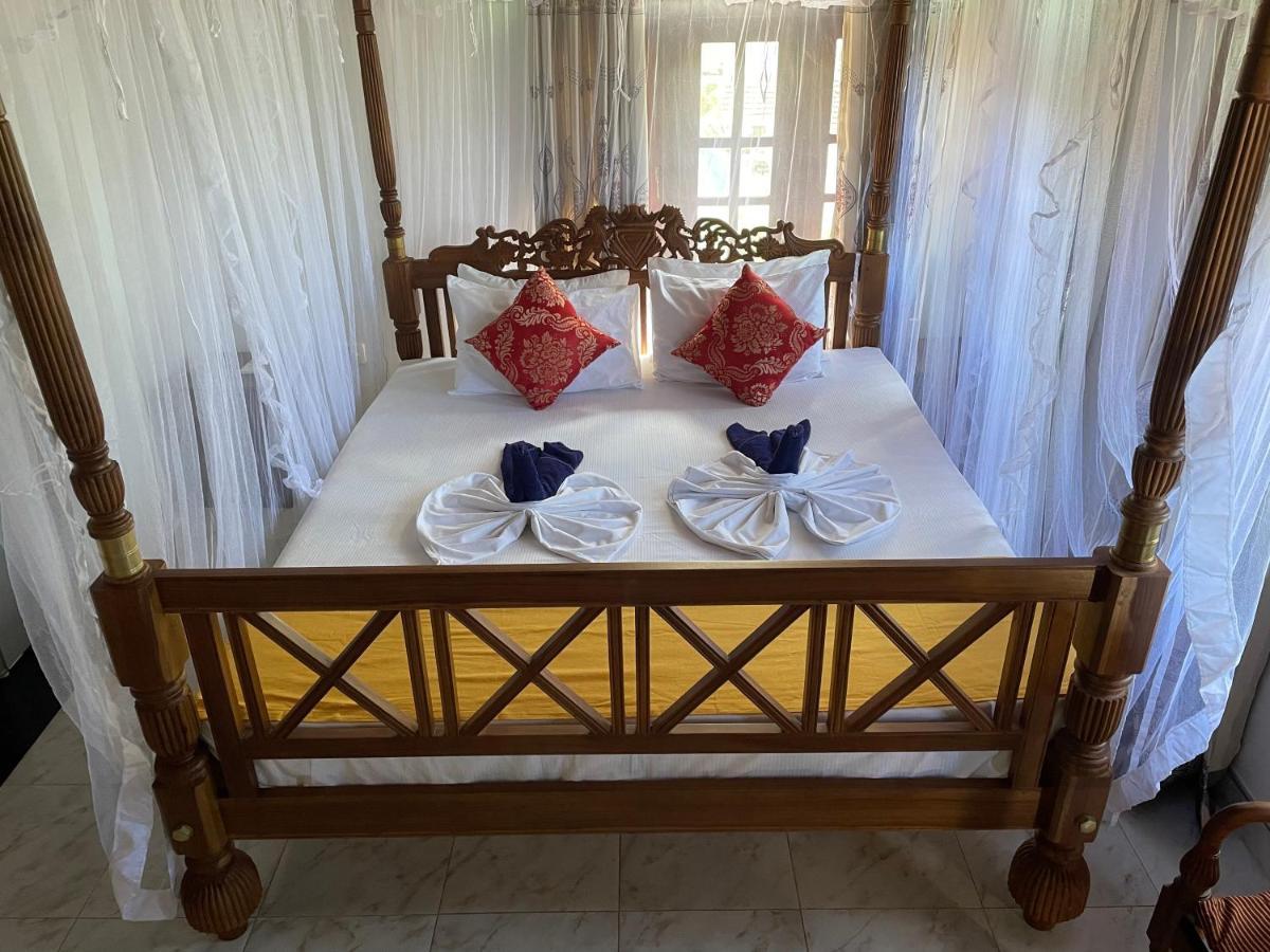 Flamingo Guest House Унаватуна Екстериор снимка