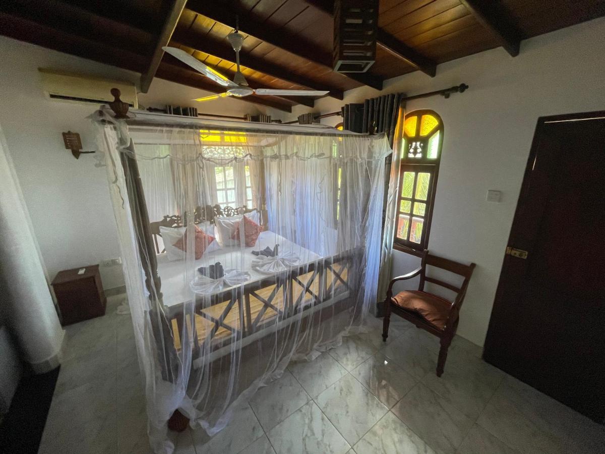 Flamingo Guest House Унаватуна Екстериор снимка
