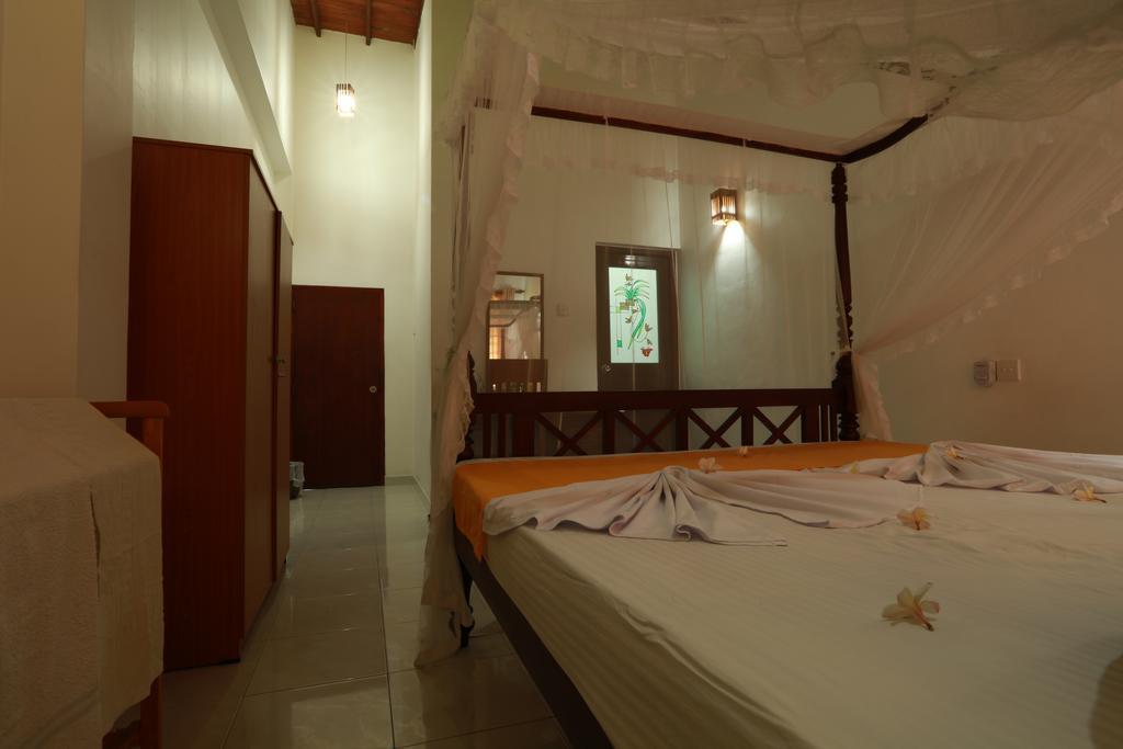 Flamingo Guest House Унаватуна Екстериор снимка