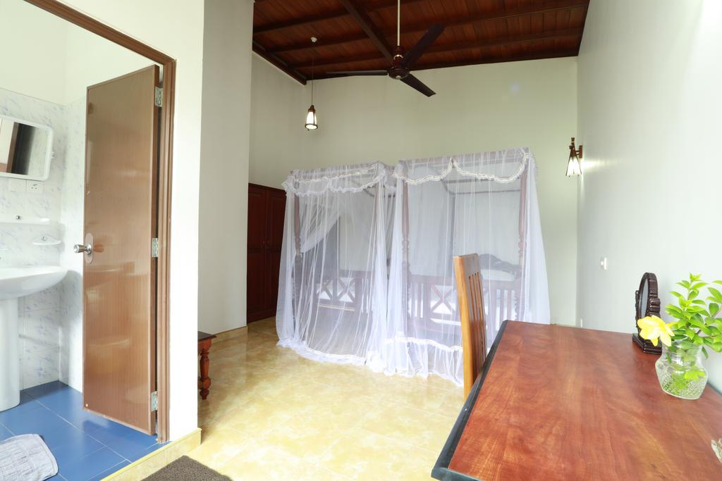 Flamingo Guest House Унаватуна Екстериор снимка