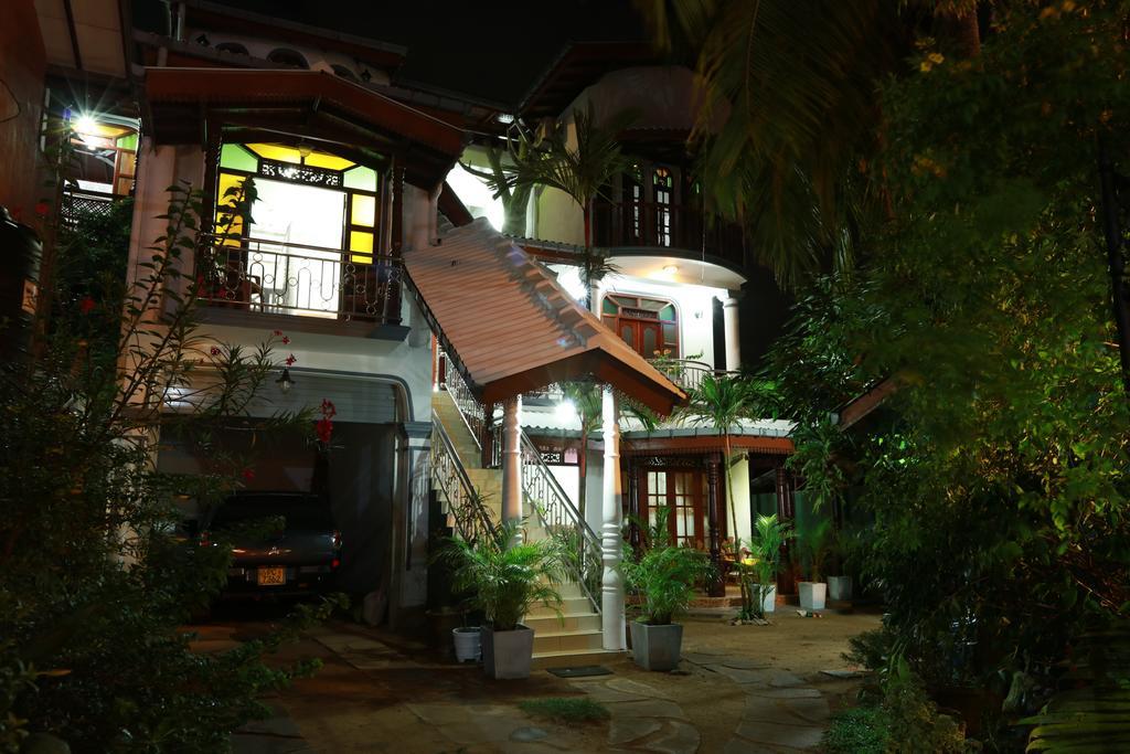 Flamingo Guest House Унаватуна Екстериор снимка