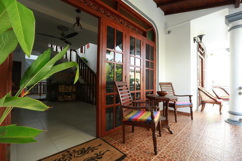 Flamingo Guest House Унаватуна Екстериор снимка